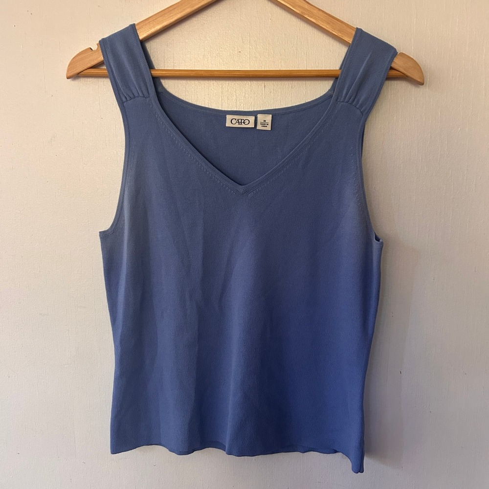 Cato Knit Tank Top Womens Medium Blue V-Neck Sleeveless Shell Coastal Minimalist